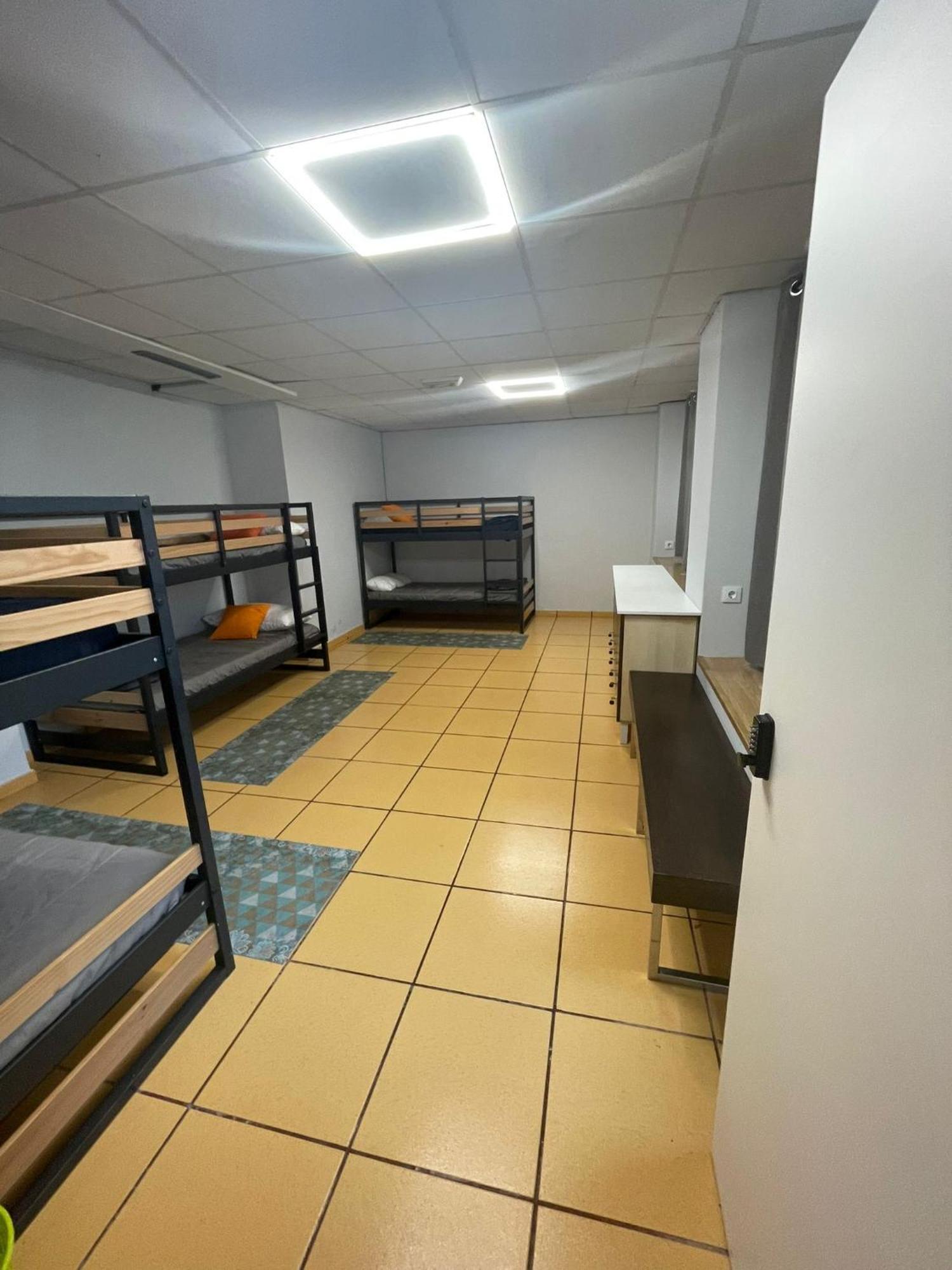 Hostel Cangas ภายนอก รูปภาพ