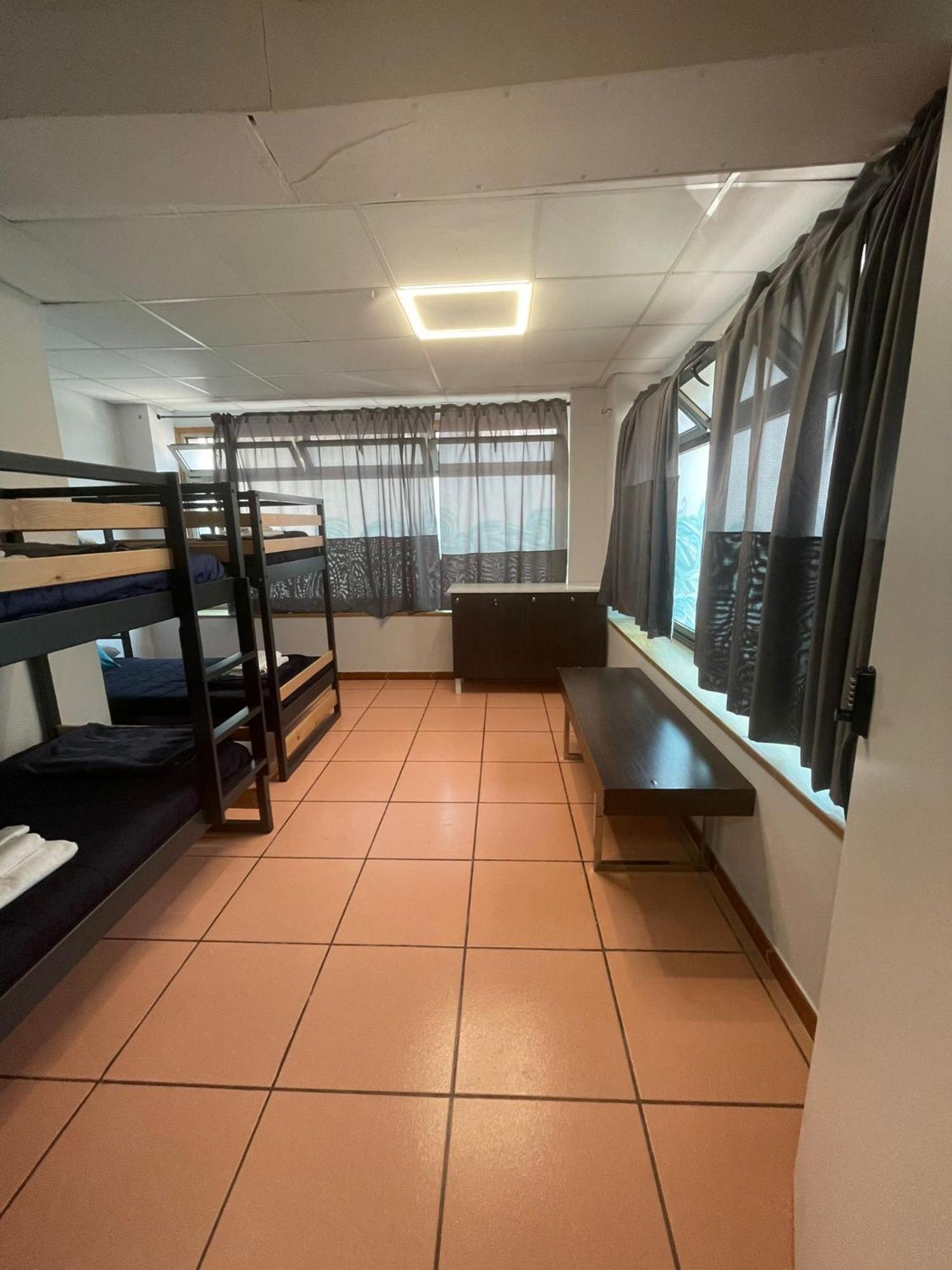 Hostel Cangas ภายนอก รูปภาพ